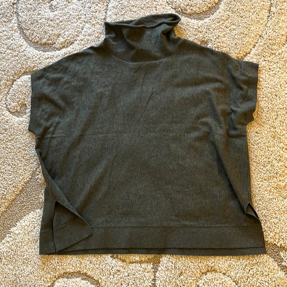 LOFT Short Sleeve Turtleneck Poncho Sweater